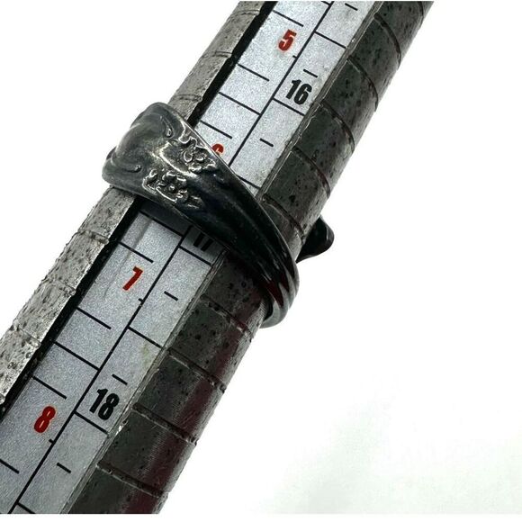 Oneida William Rogers Silver tone  adjustable spoon ring - Picture 8 of 10